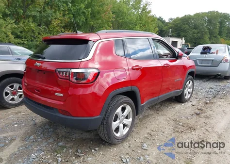 2019 Jeep Compass Latitude 4X4 z USA, uszkodzony, nr VIN 3C4NJDBB1KT668615